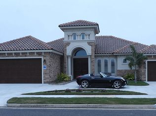 106 Oleander Dr, Laguna Vista, TX 78578