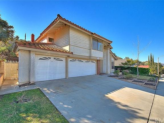 3rd image of 17042 Glenfold Dr
