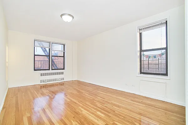 Rented by Living New York | media 11