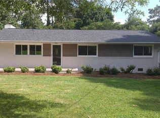 305 Pinedale Dr, Reidsville, NC 27320