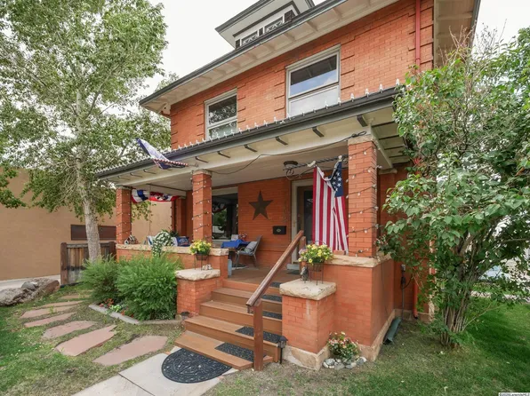 102 S 5th St, Laramie, WY 82070