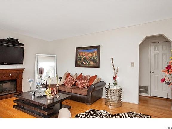 4th image of 20 Thurton Pl