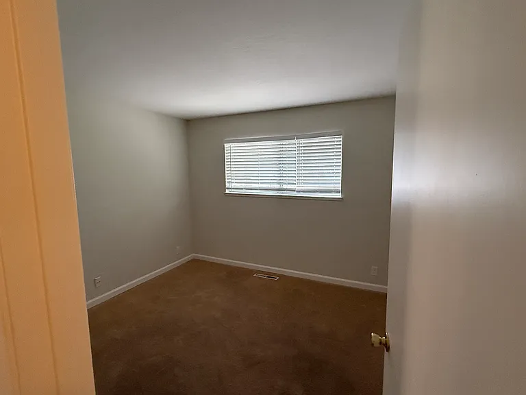 2027 Nina Ct — Photo 19