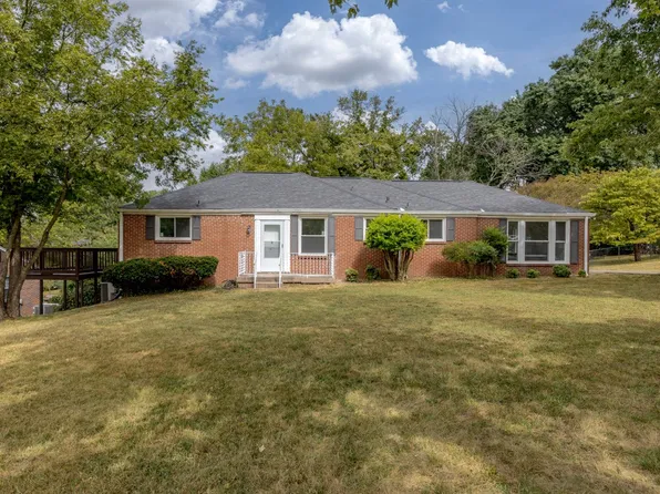 230 Fairway Dr, Nashville, TN 37214