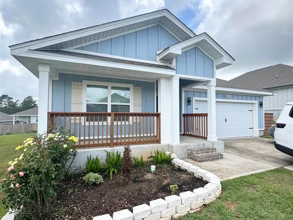 3865 James Stovall St, Pensacola, FL 32526