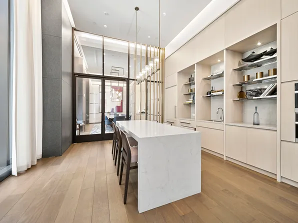 277 5th Avenue image 11 of 15