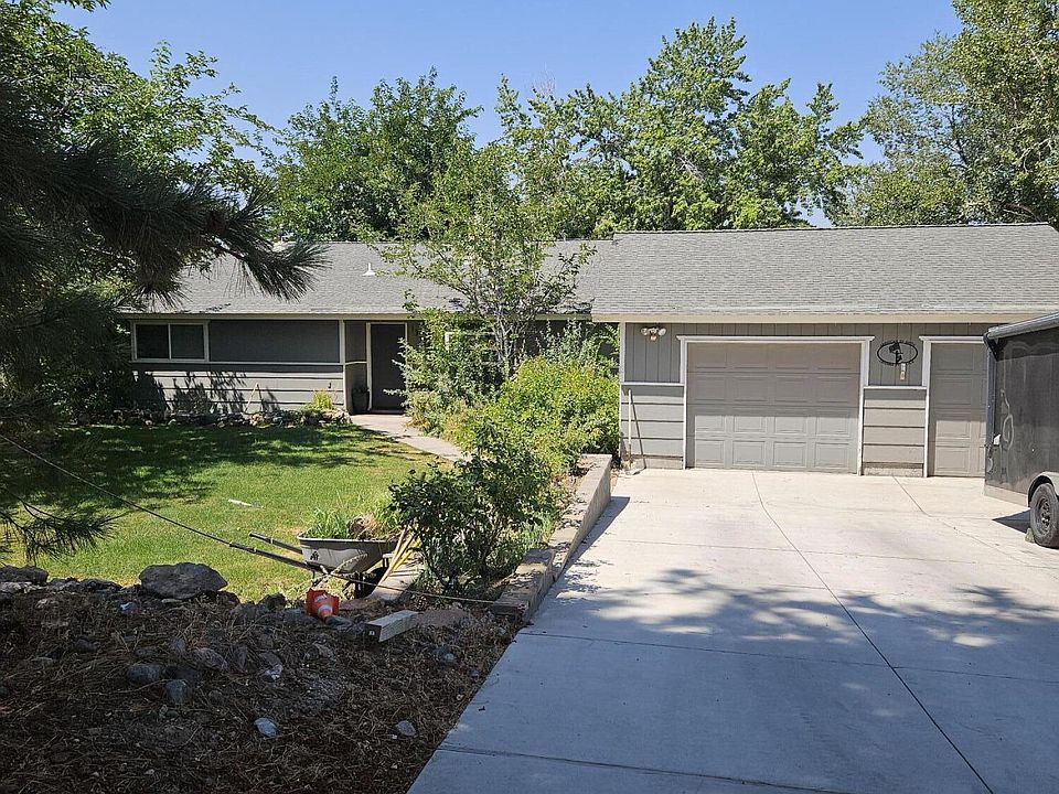 1st image of 13935 Rancheros Dr