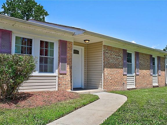 3rd image of 3108 Bomar Dr