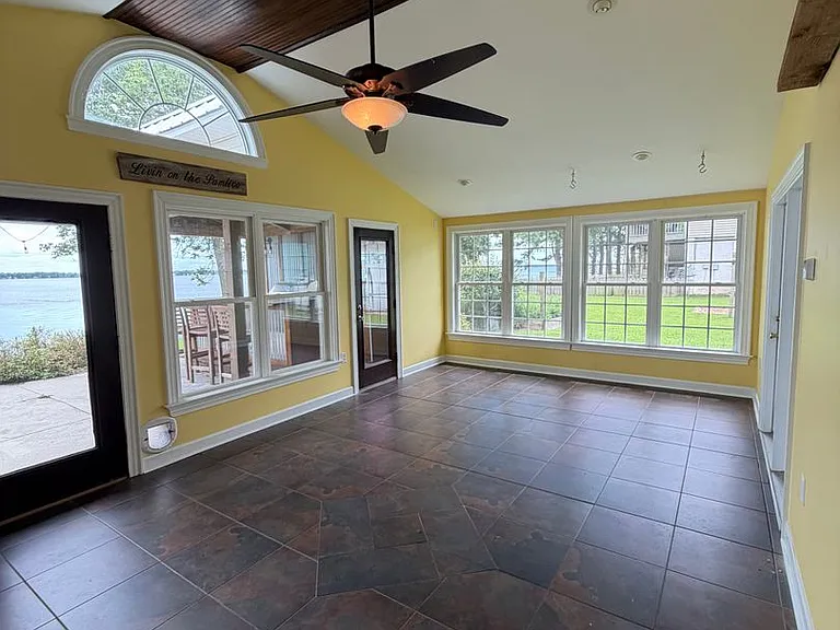 79 Ridgecrest Dr — Photo 17