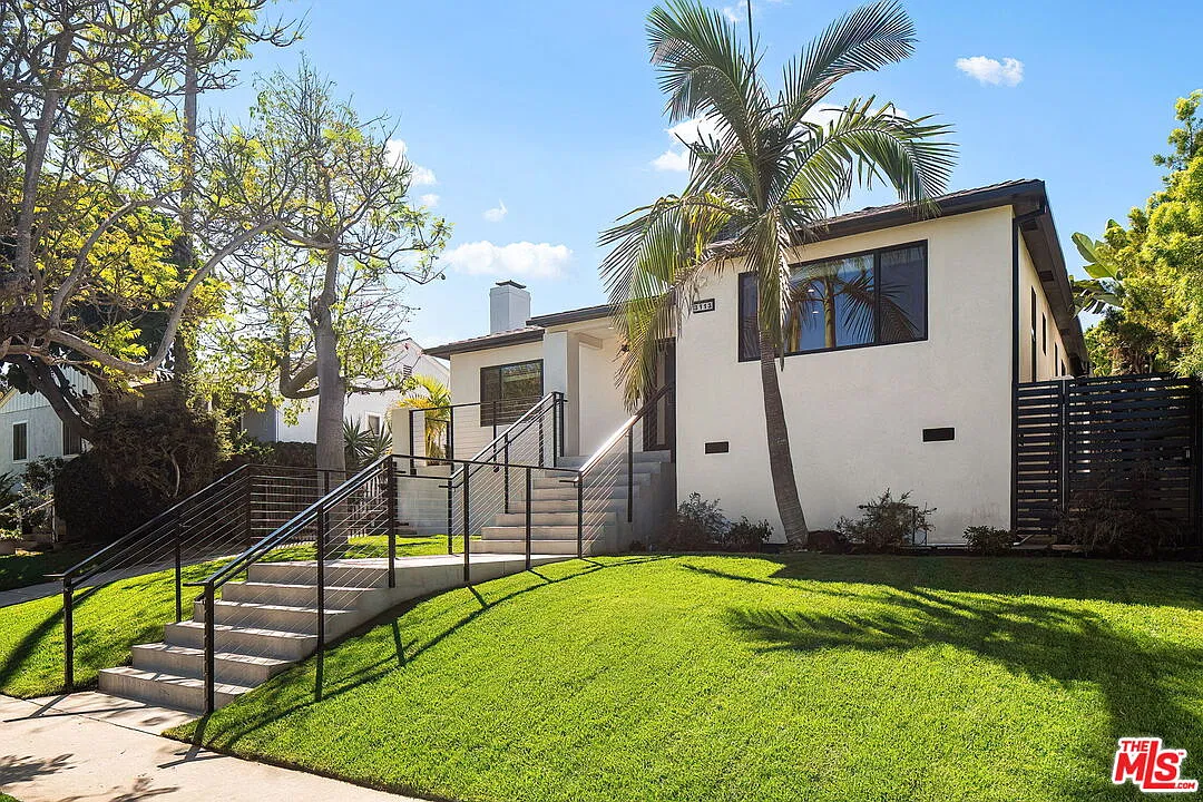 3 bed, 3.5 bath, 1957 sqft, $15,000 — Photo 1