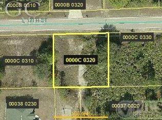 1900/1902 E 12th St, Lehigh Acres, FL 33936
