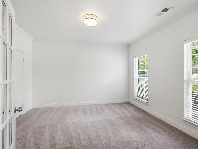 310 Wandering Cir — Photo 16