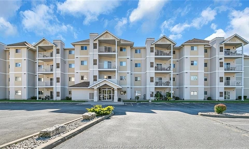 1st image of 1547 Grand Marais Rd W #211