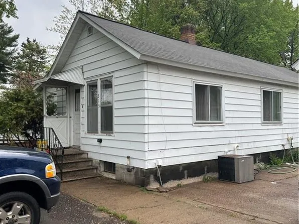 315 Armstrong Avenue, Black River Falls, WI 54615