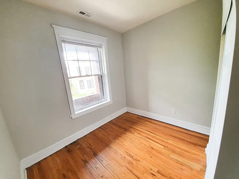 2151-57 W. Concord Pl. — Photo 11