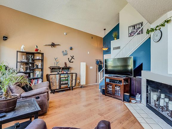 5th image of 3103 E Michigan Ave