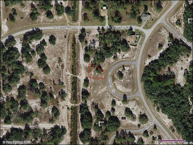 1st image of 335 Bream Cir #10