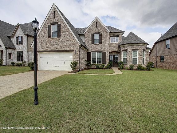 2nd image of 13326 Lapstone Ln