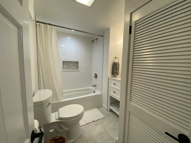229 Cooper St — Photo 9