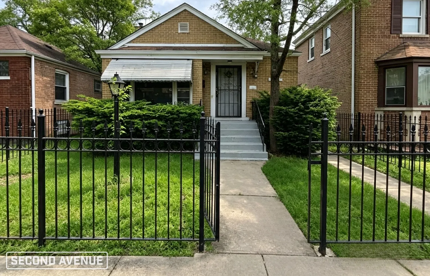 2 bed, 1.0 bath, 900 sqft, $1,349 — Photo 1