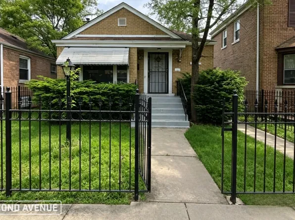 10605 S Indiana Ave, Chicago, IL 60628