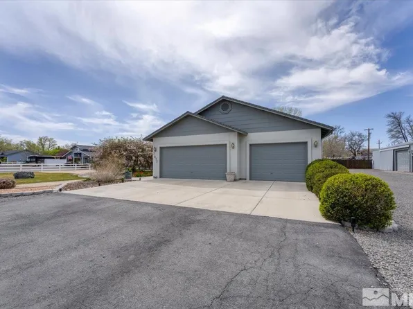 2875 Waegle Way, Fernley, NV 89408