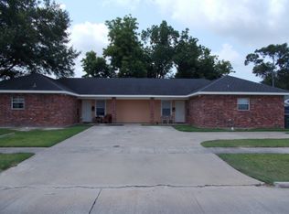 616 E School St, Lake Charles, LA 70607