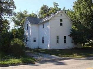 522 S Walnut St, Hartford City, IN 47348