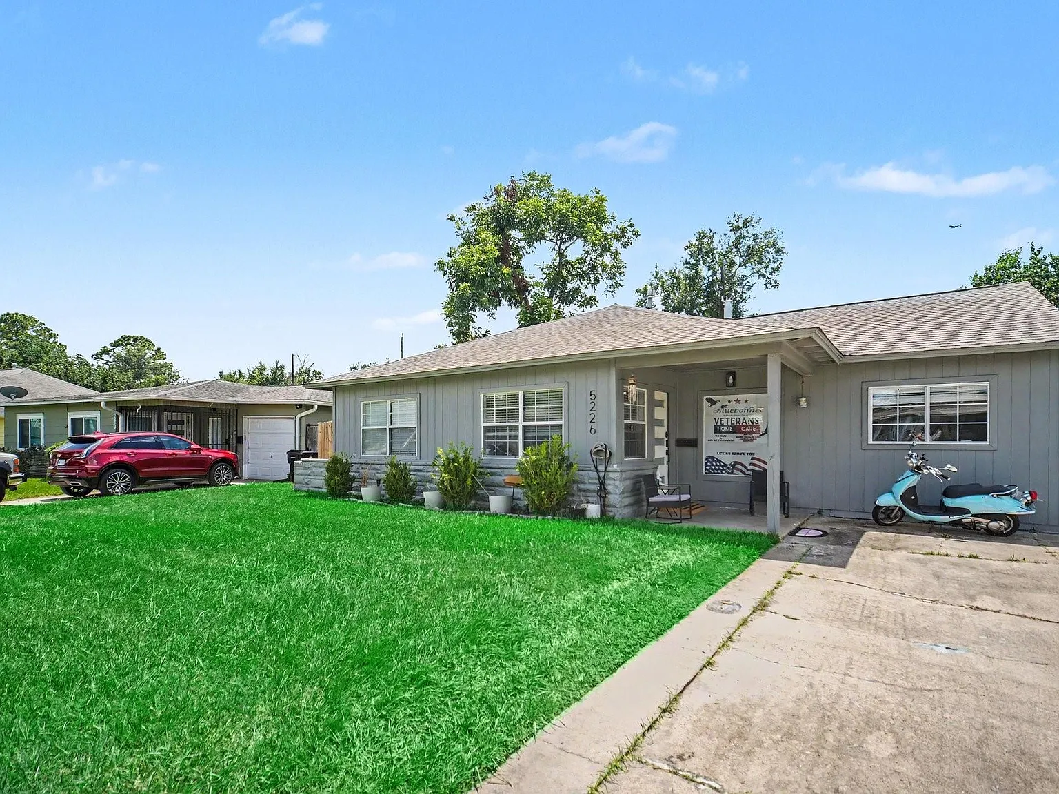 4 bed, 2.0 bath, 1750 sqft, $2,000 — Photo 3