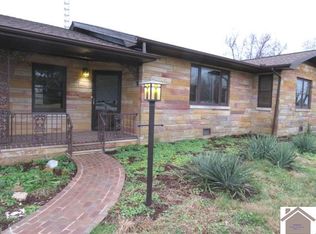 9571 State Route 121 North, Murray, KY 42071