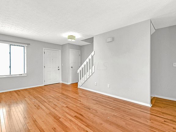 4th image of 5195 Winsome Way