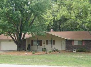 14406 Fox Rd, Rogers, AR 72756