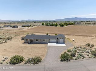 390 Angelina Cir, Wellington, NV 89444