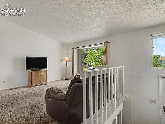 4th image of 4711 Keith Cir
