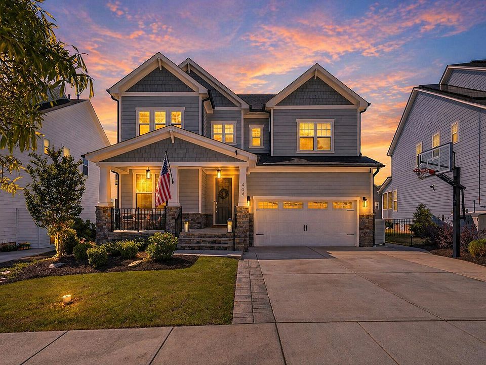 1st image of 404 Honeyridge Ln