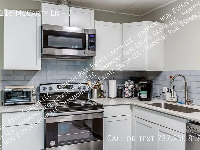 5216 McCarty Ln #7 — Photo 17