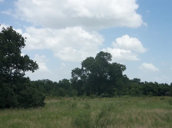 590 Private Road 370 Rd, Hubbard, TX 76648