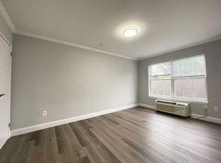 51 12th Ave #205, Paterson, NJ 07501