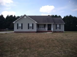 156 Charleston Ridge Dr, Mocksville, NC 27028
