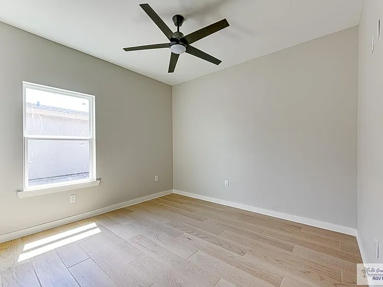 3528 Hidalgo St #C — Photo 4