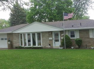 781 Bishop Ct, Bradley, IL 60915