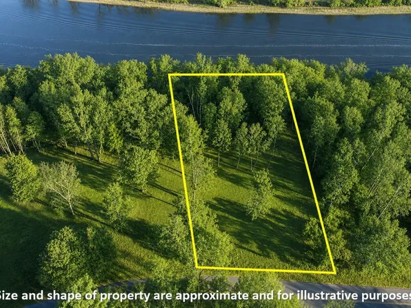 L22 Hillside Dr, Wisconsin Dells, WI 53965