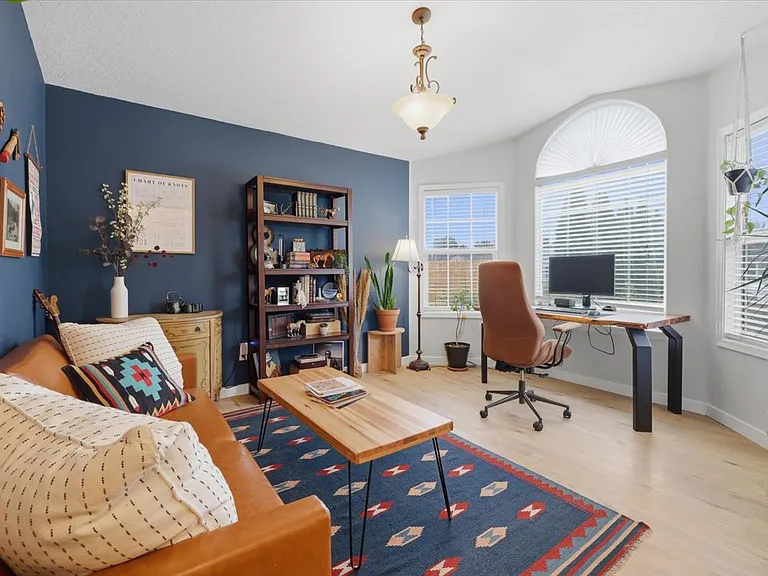 4266 S Fruithill Pl — Photo 12