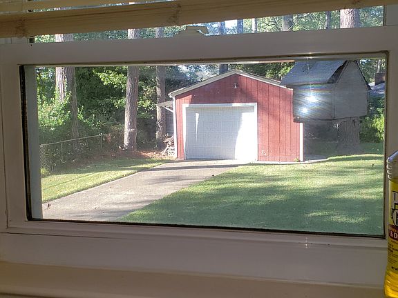 Backyard garage, great workshop