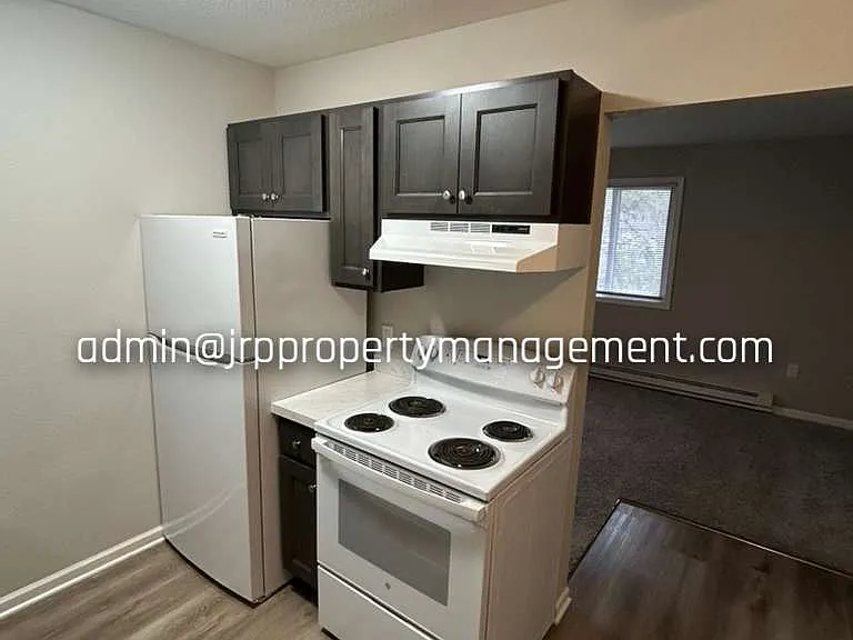 1655 Brownstone Blvd #6 — Photo 5