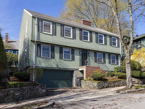 3rd image of 100 Wildwood Ave