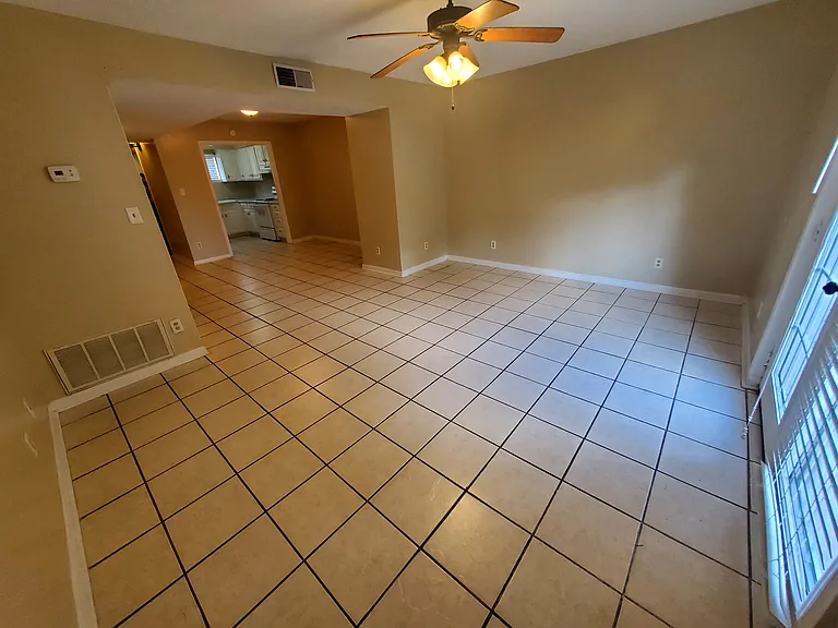 6527 Old Shell Rd #18 — Photo 7