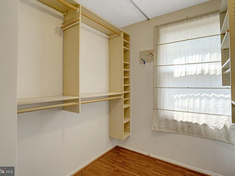 2920 Montauk Ct — Photo 22