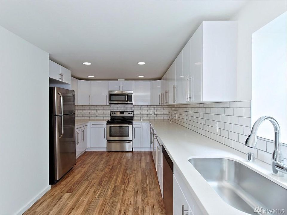 1st image of 5045 37th Ave S #B