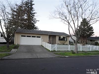 1st image of 1752 Yellowstone St